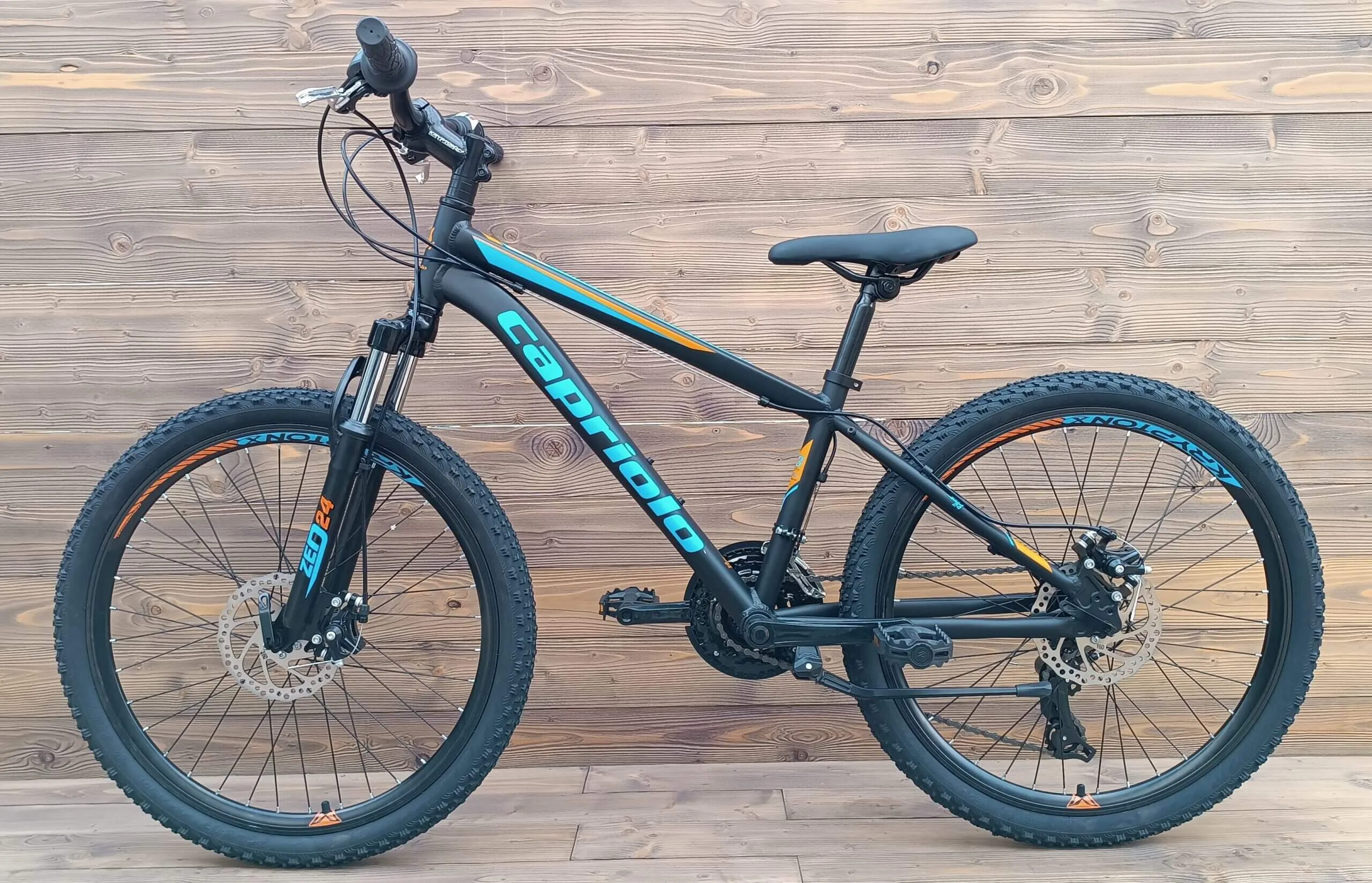 Bicicleta-24-inch-Capriolo-Zed-aluminiu-black-blue-orange-2