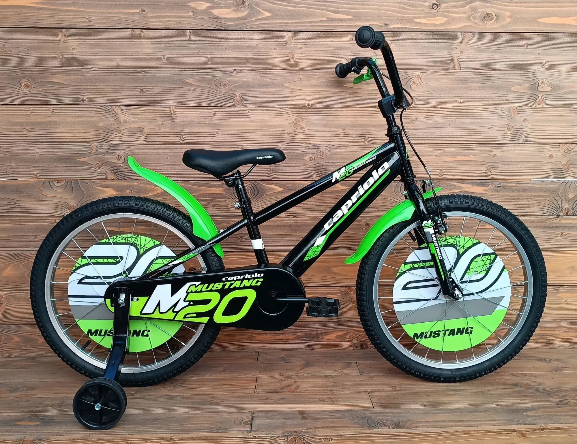 Bicicleta cu roti ajutatoare Capriolo Mustang black lime