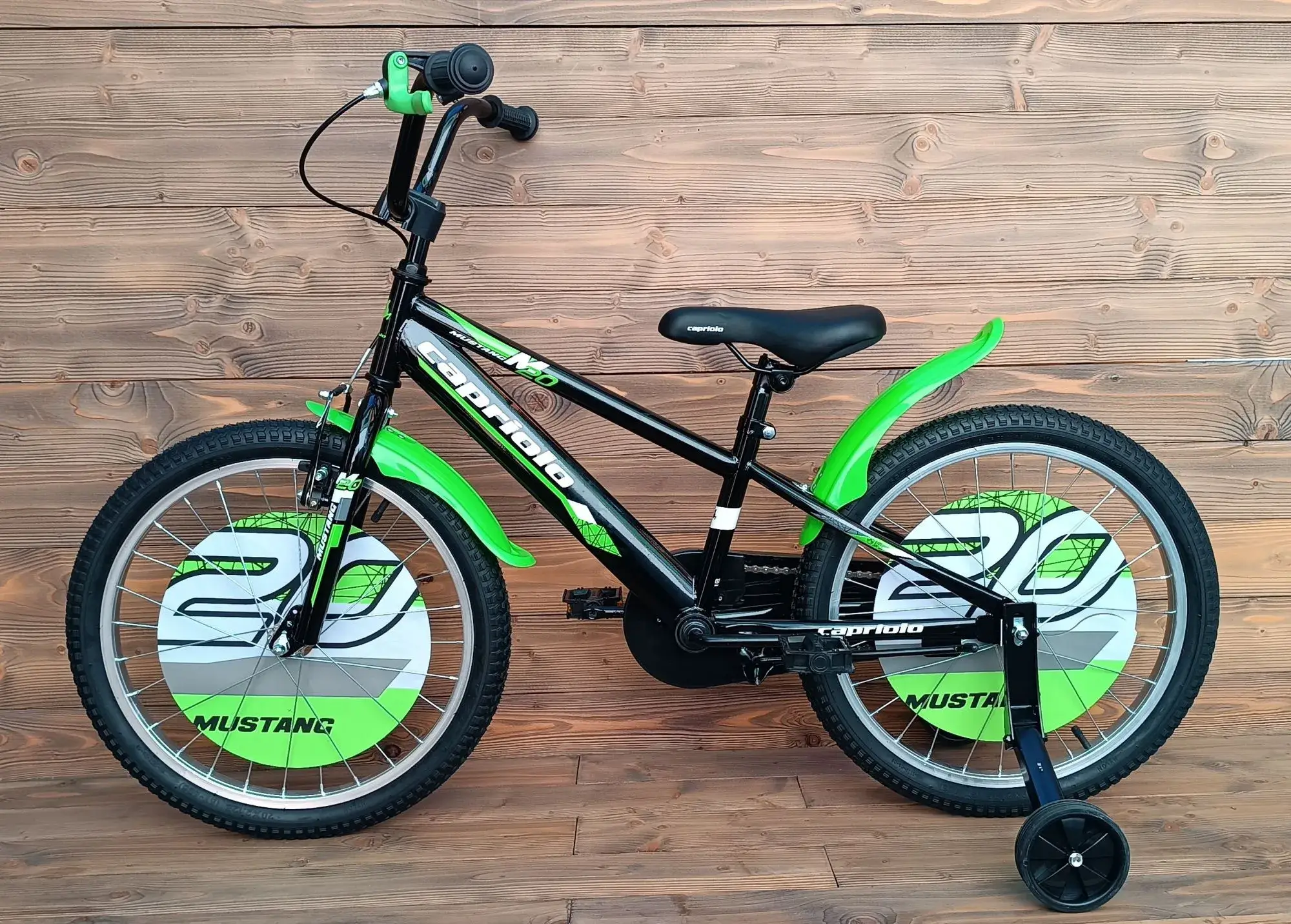 Bicicleta cu roti ajutatoare Capriolo Mustang black lime